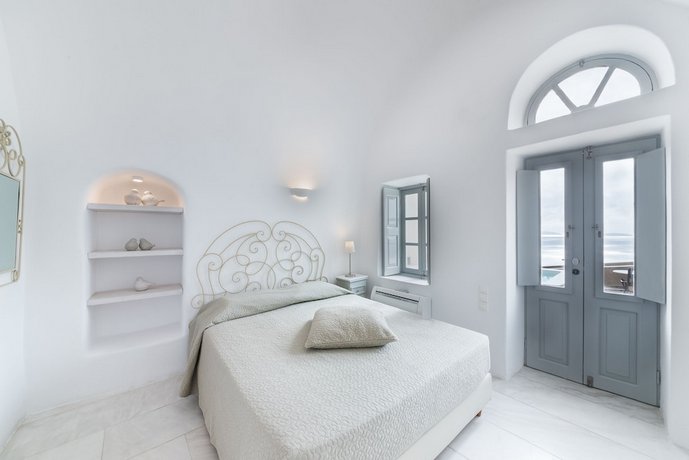 Armeni Luxury Villas