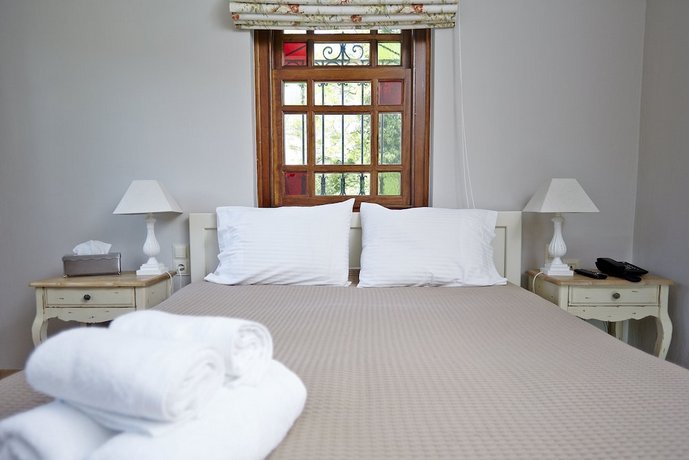 Kastro Guesthouse
