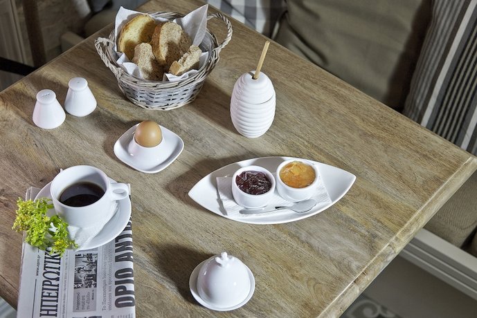 Kastro Guesthouse