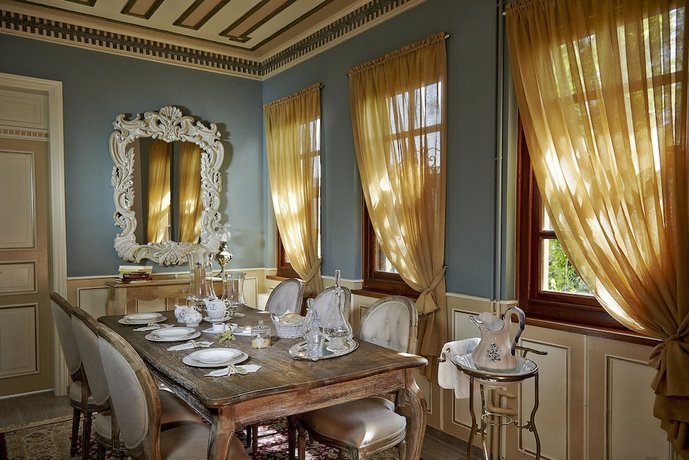 Kastro Guesthouse