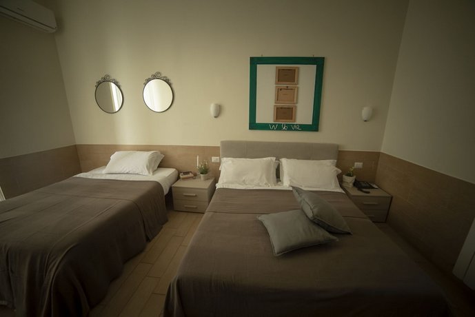 Hotel Ideal Naples