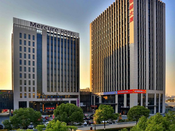 Mercure Hangzhou Liping Hotel