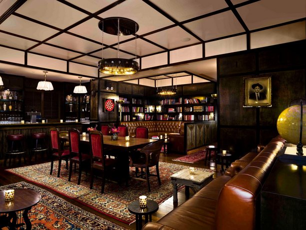 Bar_Restaurant
