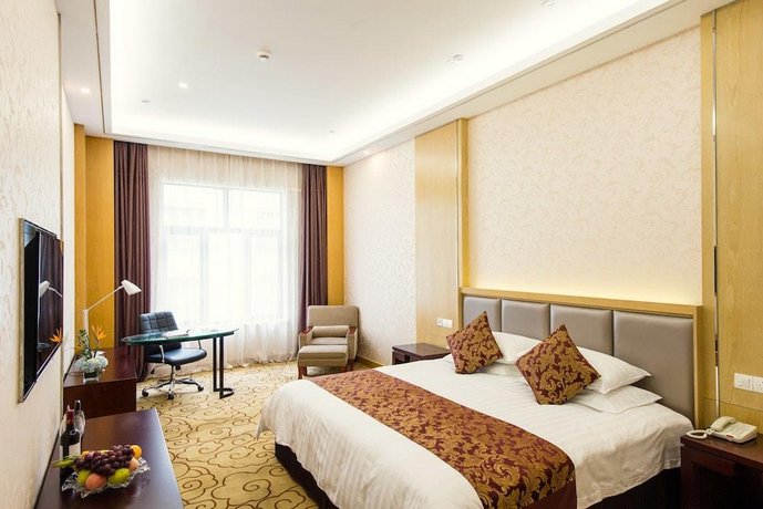 Blue Palace Hotel