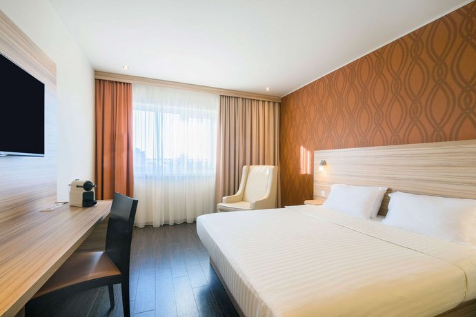 Star Inn Hotel Premium Wien Hauptbahnhof by Quality