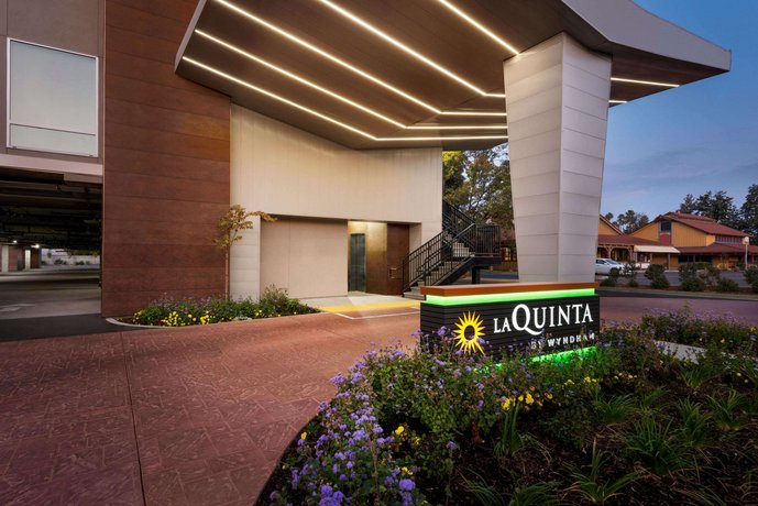 La Quinta by Wyndham Clovis CA