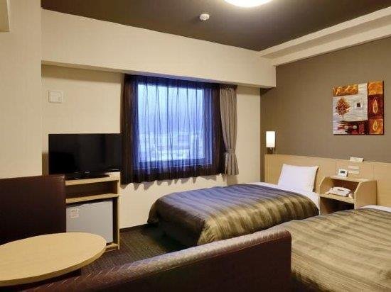 Hotel Route-inn Ebina Ekimae