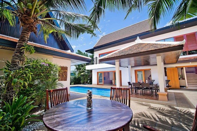 Tropicana Pool Villa