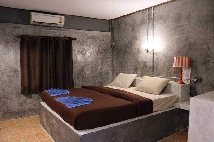 P A N Beach Bungalows