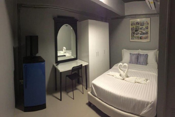 Loft 21 Apartment Romklao