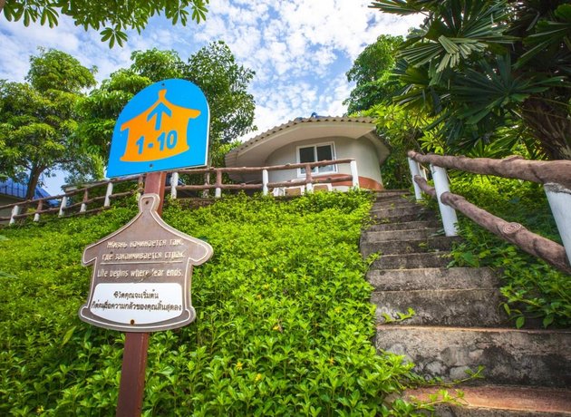 Koh Mak Buri Hut Natural Resort