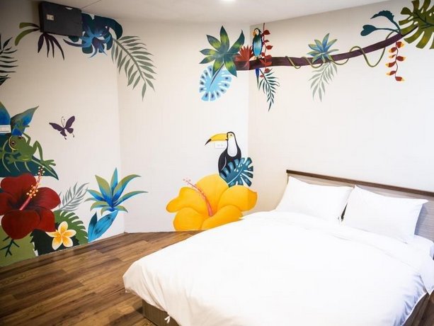 FUNDI Hotel