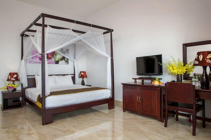 Sea Sense Resort