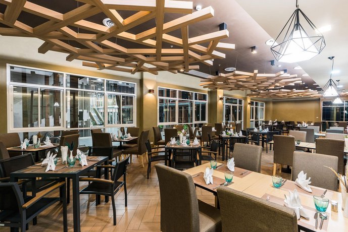 Wora Wana Hua Hin Hotel & Convention