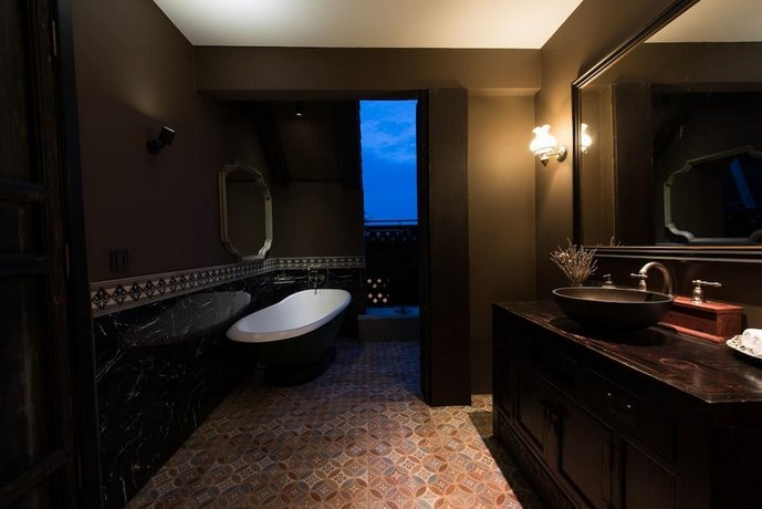 Chinoiserie Collection Resort & Spa