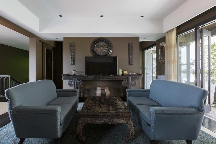 Chinoiserie Collection Resort & Spa