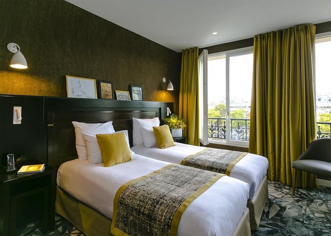 Hotel de Neuville - Arc de Triomphe