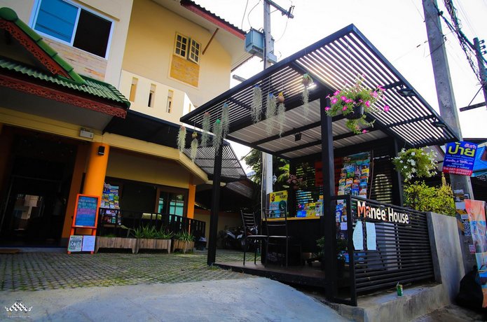 Manee House