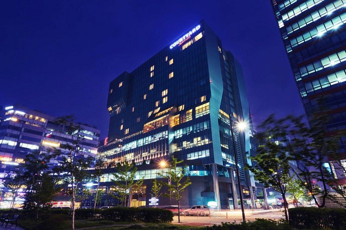 Courtyard by Marriott Seoul Pangyo image 1
