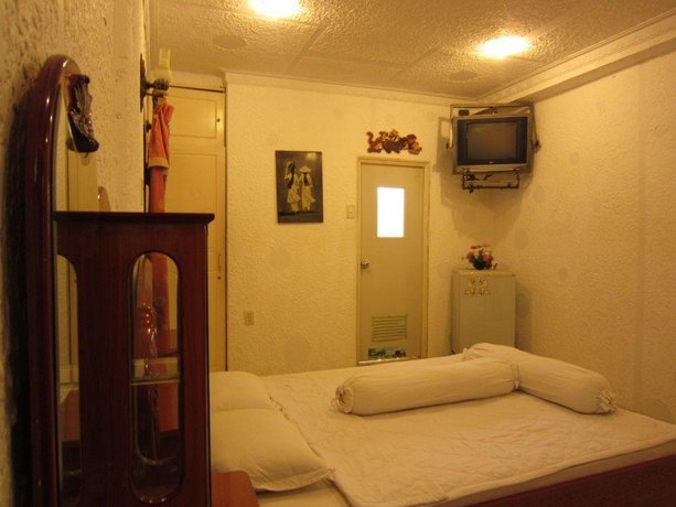 Hong Giao Hotel