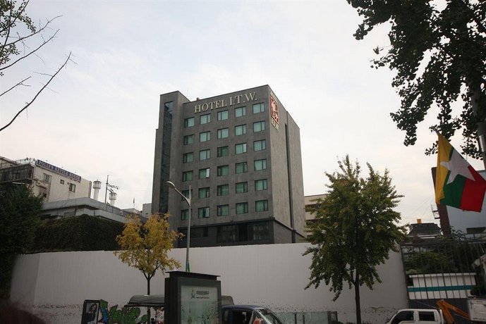 I T W Hotel Itaewon