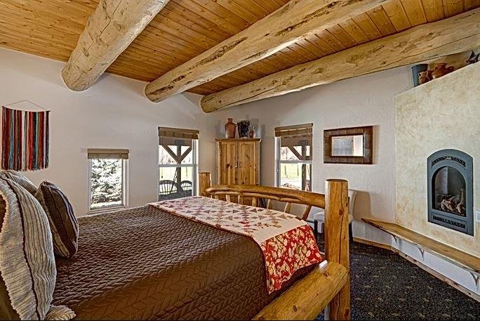 Mariposa Lodge Bed and Breakfast 피시 크리크 폴 United States thumbnail