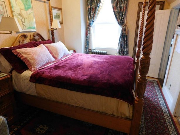 Cliff Crest Inn