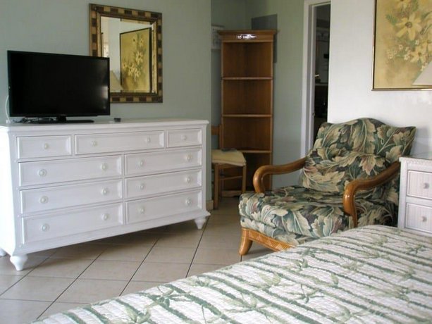 Tropic Isle Beach Resort