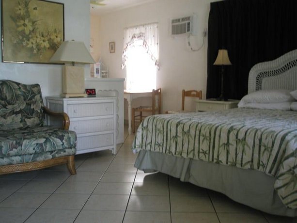 Tropic Isle Beach Resort