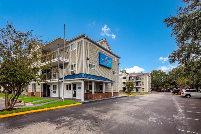 Motel 6 Jacksonville FL - South