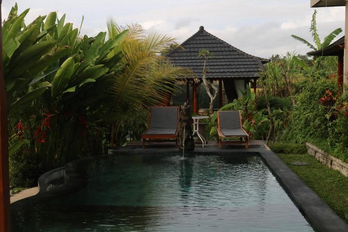 Mancur Guesthouse