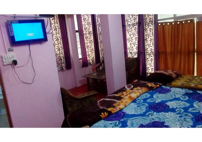 Ishwari Narayani Hotel