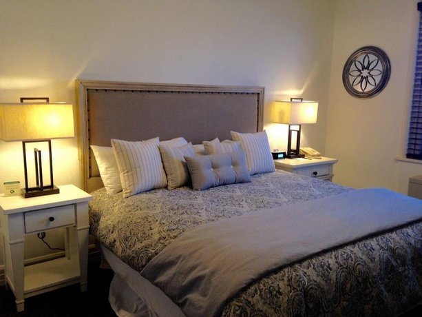 Spokane Club Inn