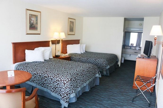 Days Inn by Wyndham Titusville Kennedy Space Center