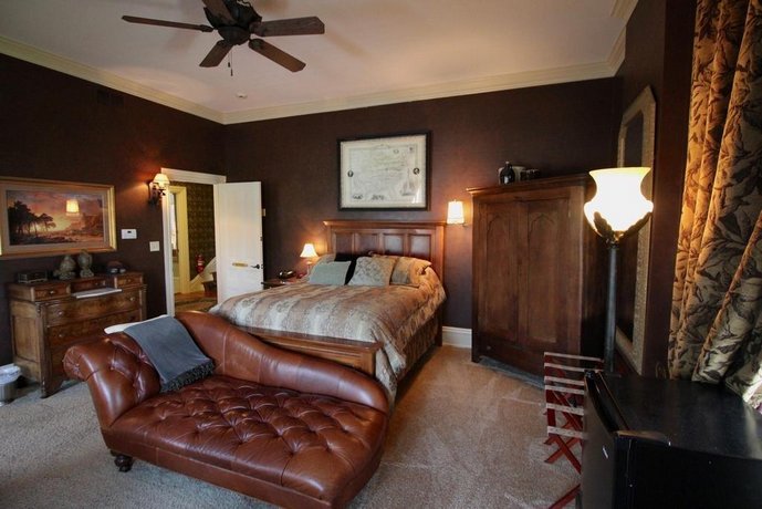 The Londonderry Inn