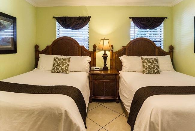 Tropical Beach Resorts - Sarasota