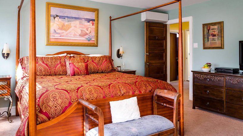 Carisbrooke Inn Bed & Breakfast