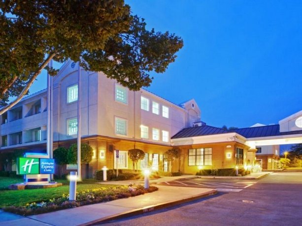 Country Inn & Suites by Radisson San Jose International Airport CA