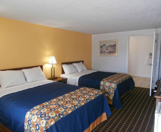 712 Inn