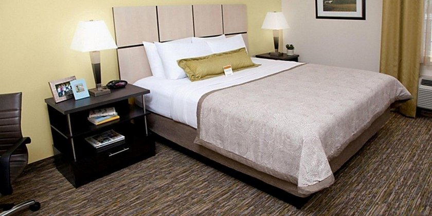 Candlewood Suites - Davenport