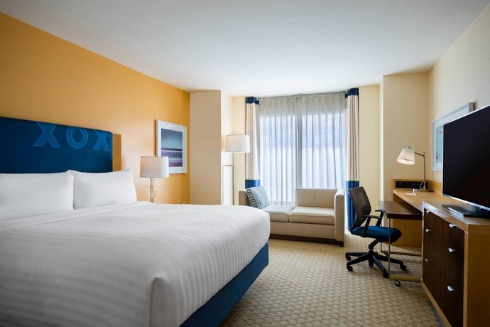Renaissance ClubSport Aliso Viejo Laguna Beach Hotel