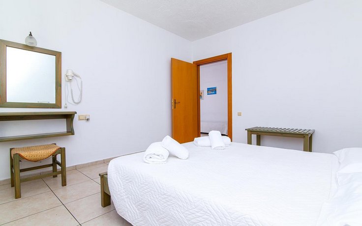 Dionysos Apartments Stalis