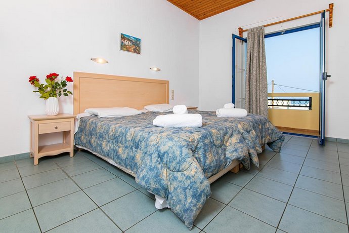 Dionysos Apartments Stalis