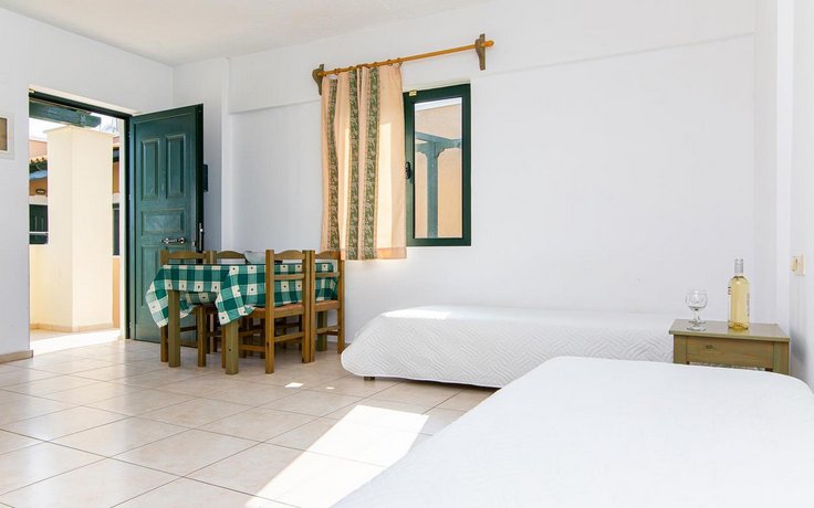 Dionysos Apartments Stalis