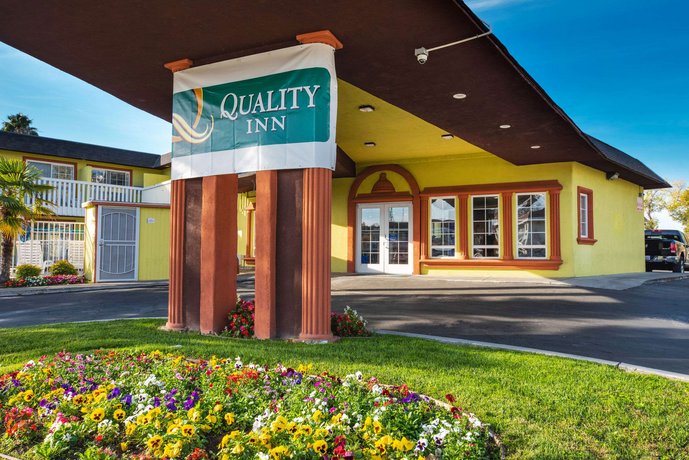 Quality Inn & Suites Sacramento