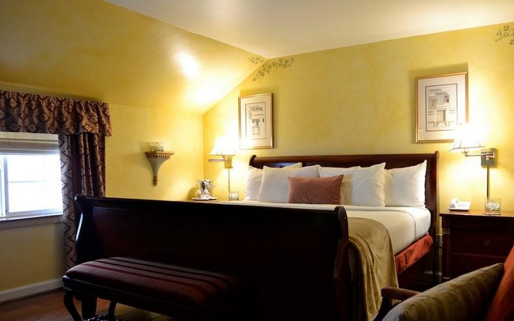 Excelsior Inn