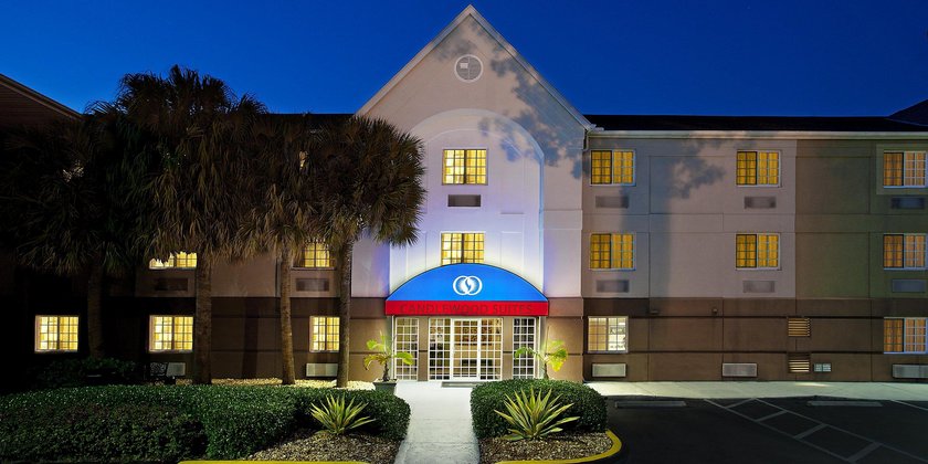 Candlewood Suites Miami Airport West