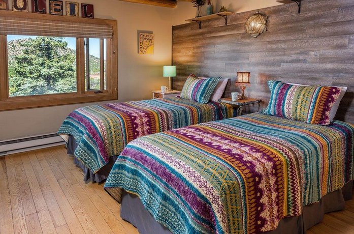 Bobcat Inn