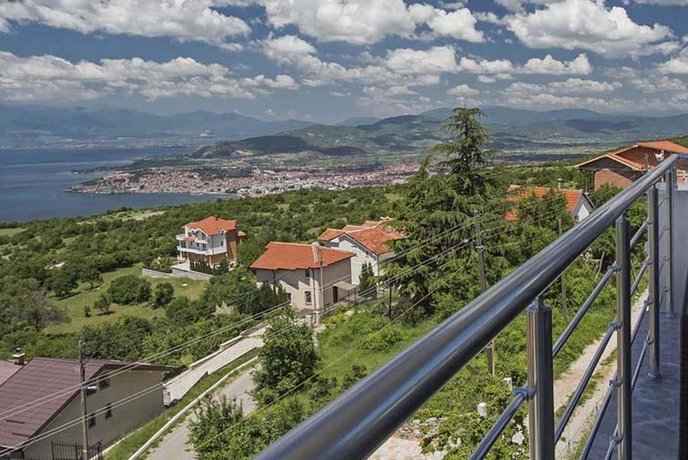 Velestovo House