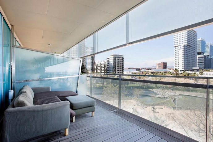 Unique Rentals-Seafront Luxe Suites